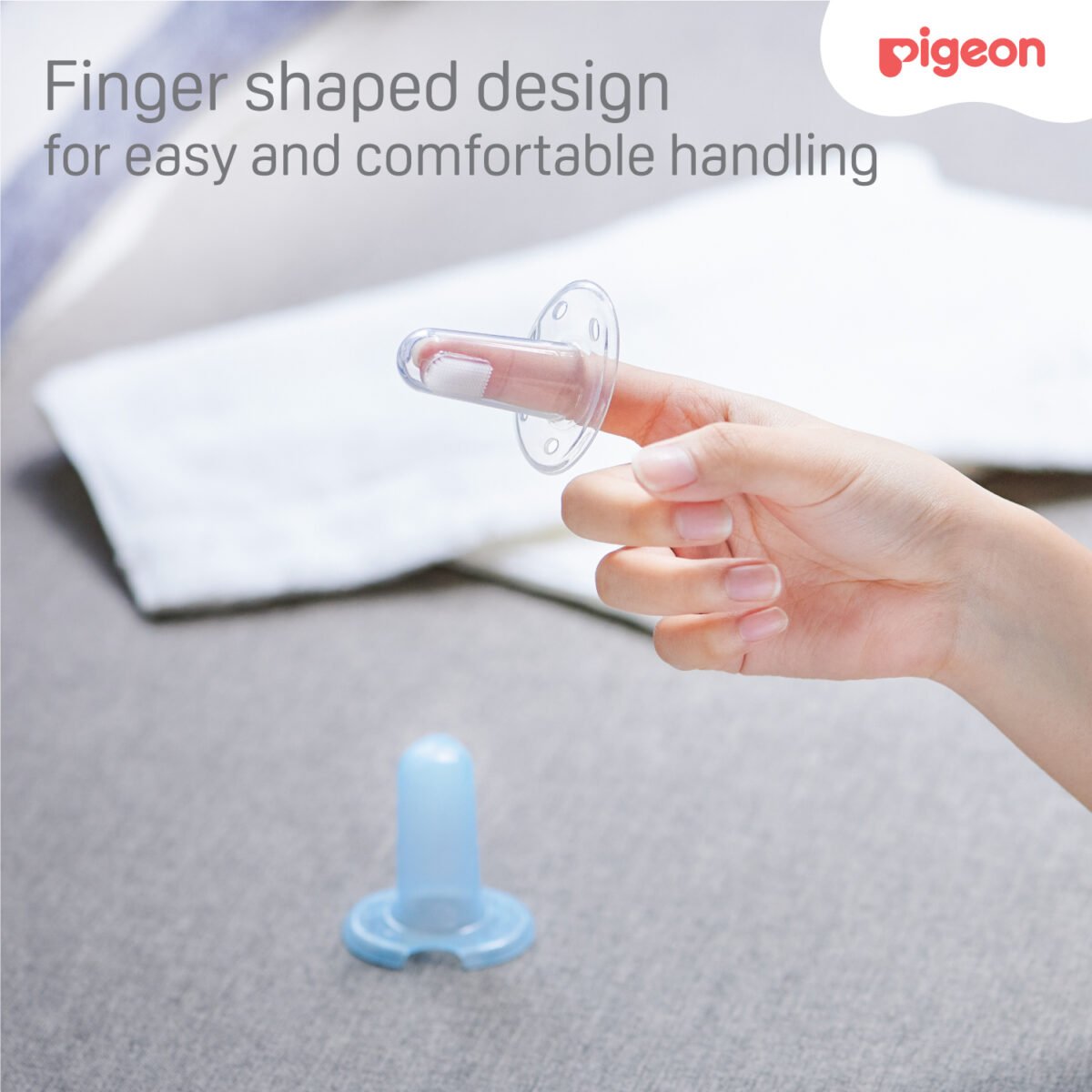 Pigeon, Silicone Finger Toothbrush 1 set 0-4 Milk Teeth  ( 3+M ) - Image 6